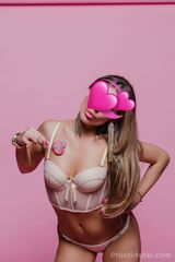 Миниатюра Индивидуалка Элина Фестивальный Фотография 