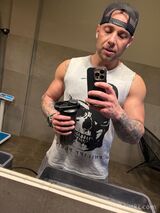 Миниатюра Мужчина Max Центральный Фотография 